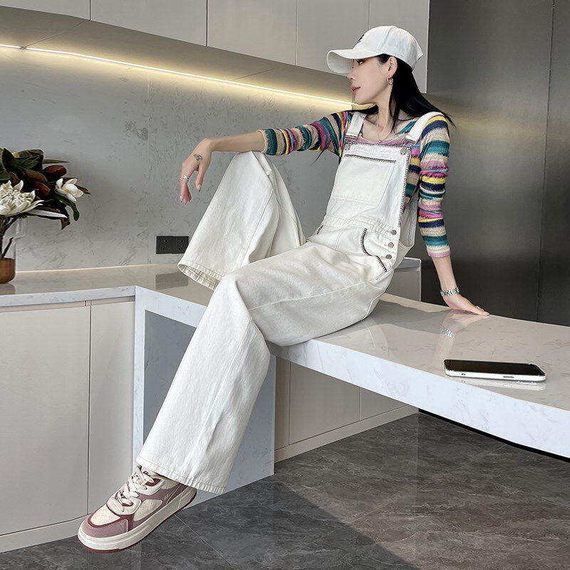 白色牛仔背带裤女2025新款春秋季慵懒风减龄显瘦宽松阔.腿连体长