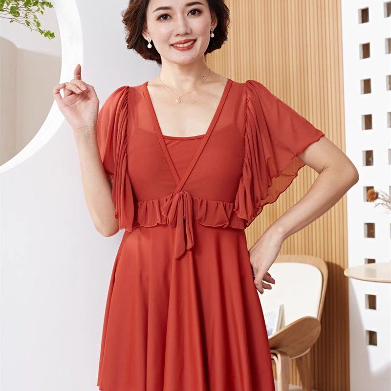 游泳衣女士d中老年遮肚显瘦保守大码中年妈妈黑色新款温泉连体泳