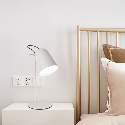 梵汐思 北欧LED学生书桌卧室床头办公工作护眼台灯可换灯泡插电式