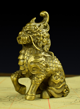 黄铜麒麟摆件祥瑞火麒麟瑞兽客厅书房工艺品礼品收藏文玩文房镇纸