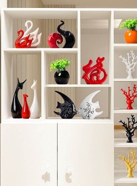 酒柜上的摆件房i子装饰品柜子格子摆设现代客厅现代简约放家里大