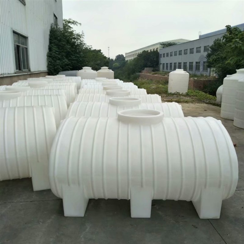 加厚牛筋塑料水塔卧式水箱储水罐大水桶圆桶PE水塔车载运输罐地埋