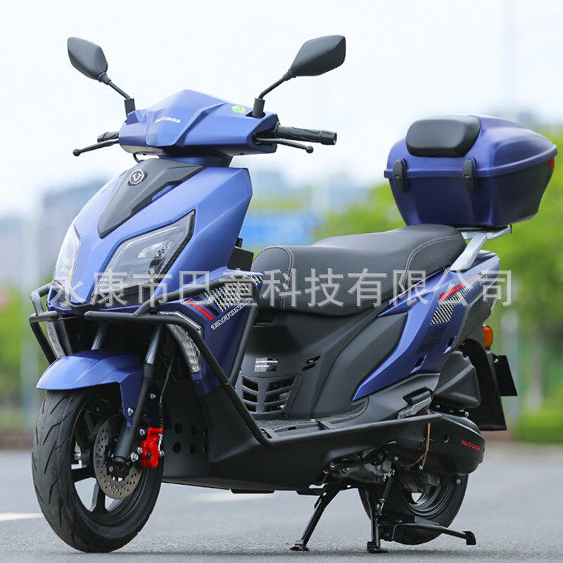 全新车国四电喷UY125摩托车水冷150cc轻便燃油助力踏板代步摩托车