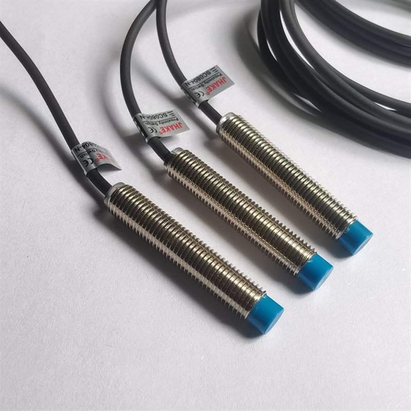 M8加长距离接近开关直流三线感应距离4MM输出NPN.NO常开