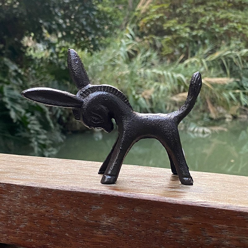 铸铁小毛驴铁艺桌面摆设倔驴装饰品家居摆设驴子复古Y怀旧纸镇摆