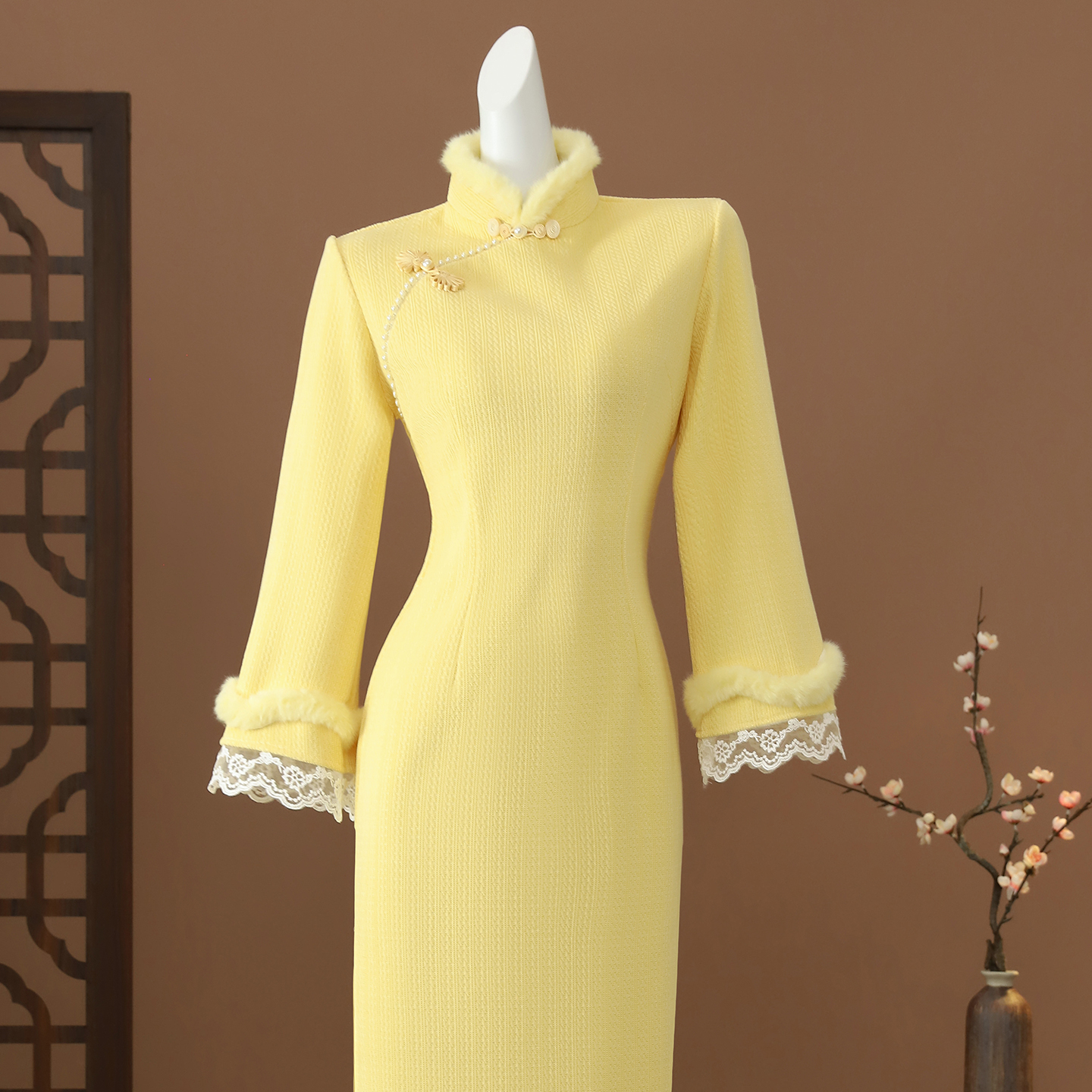 2025年秋冬新款黄色改良旗袍加厚