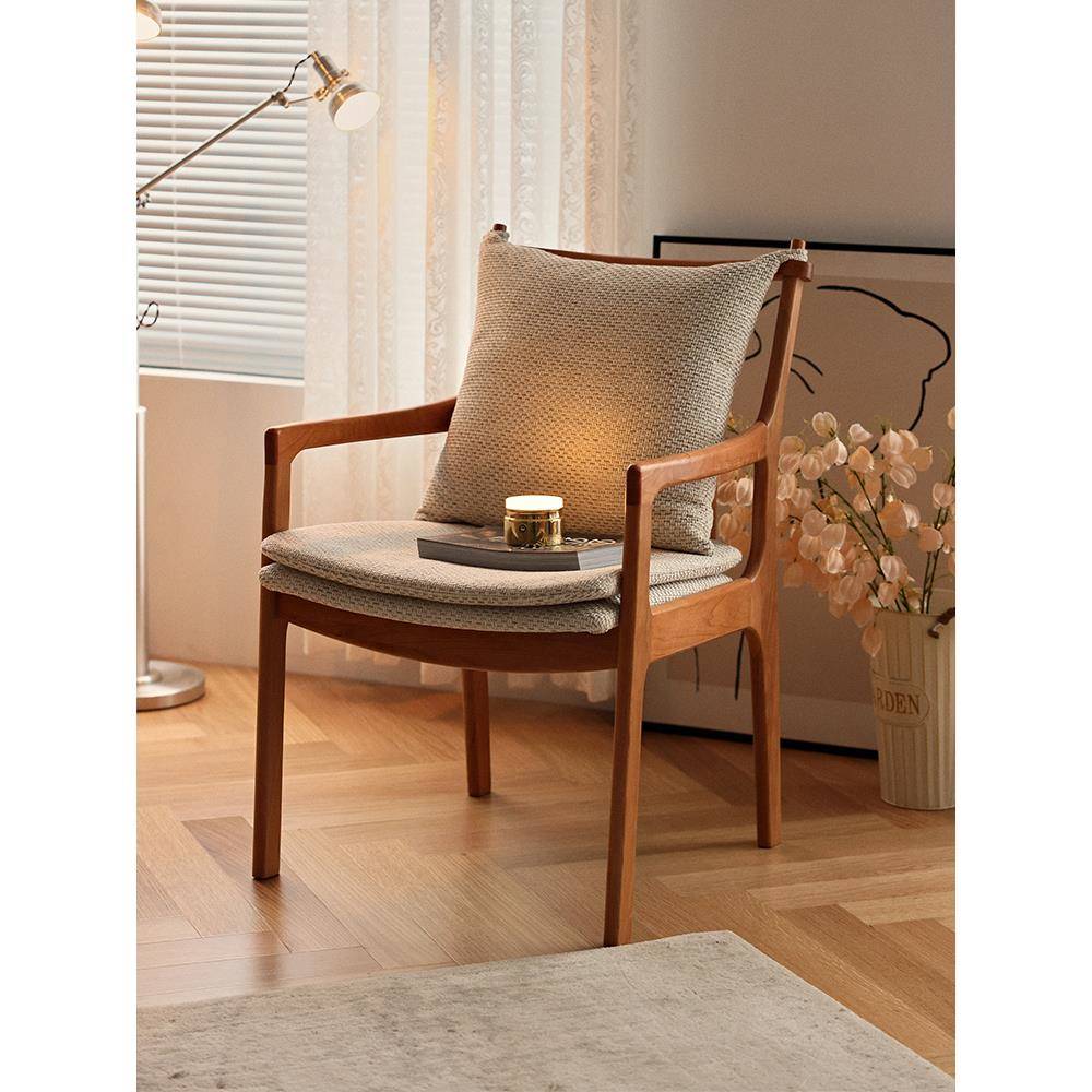 北欧实木橡木现代简约餐厅餐椅软包布艺靠背椅扶手书桌椅子咖啡椅