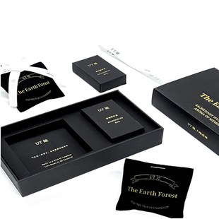 UT她车载香薰高级感男士专用女士高档威斯汀白茶香薰摆件挂件香包