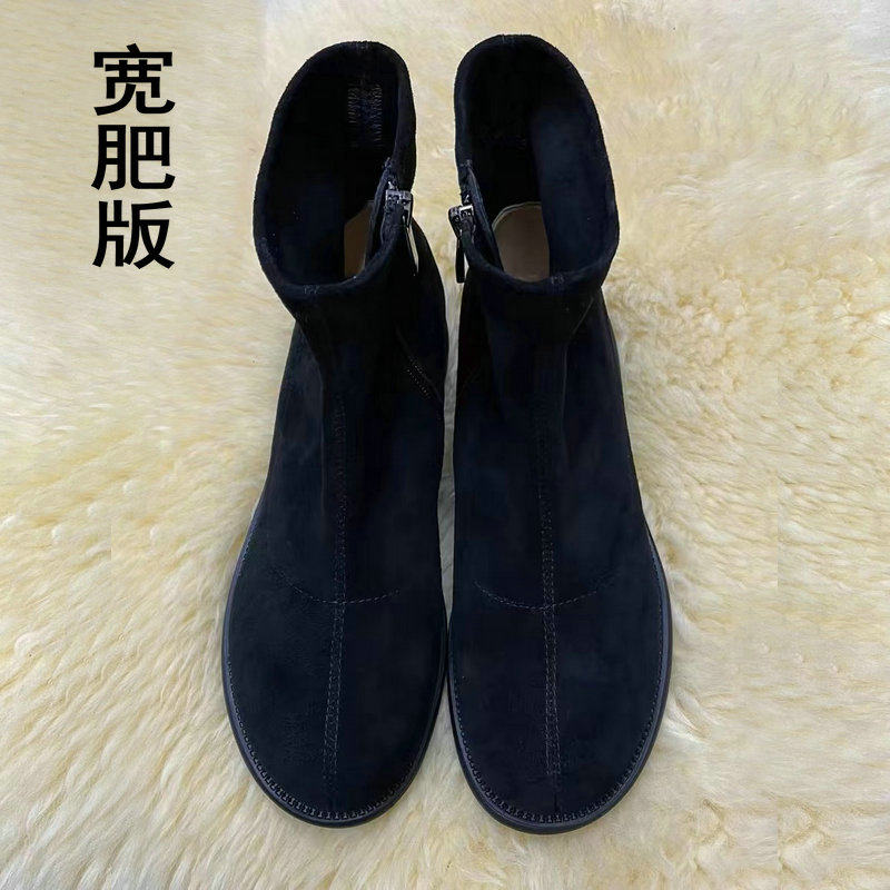 大码女鞋41一43秋冬胖脚u宽楦女靴加肥加大脚骨皮靴冬靴大头女短