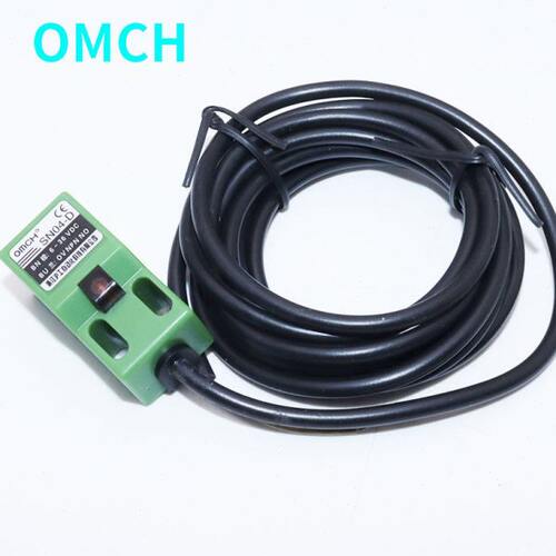沪工 方形角柱型接近开关电感式传感器SN04-D直流2线常开 6-36VDC