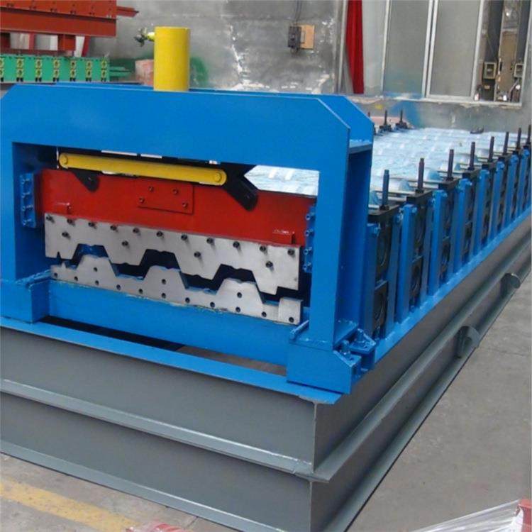 河北泊头全自动压瓦机楼承板成型设备750楼承板压瓦机