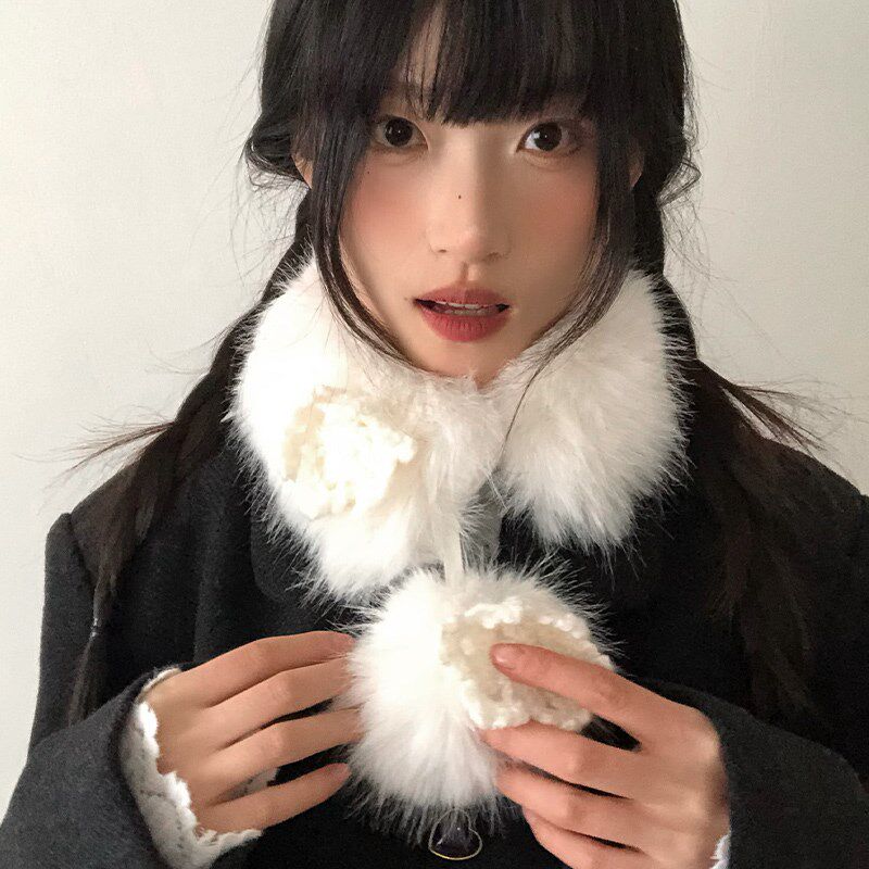 白色毛绒b毛毛小巧围巾女冬季韩系加绒护颈保暖可爱毛领围脖毛茸