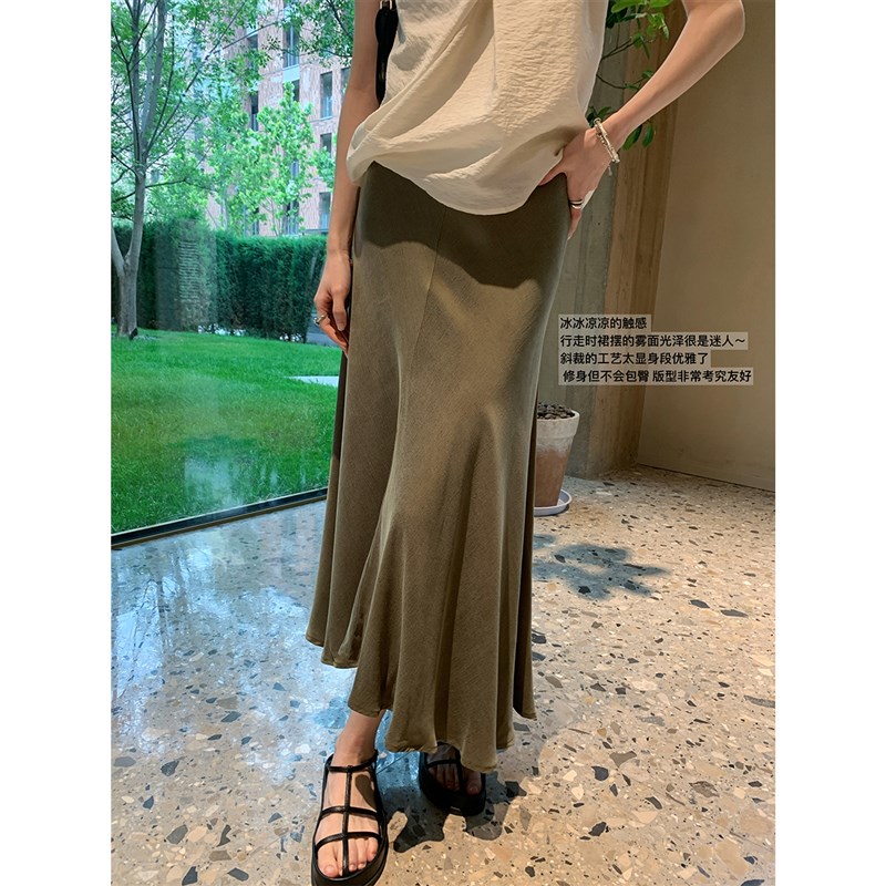 见者无法不心动~重磅斜裁真铜氨丝C鱼尾半裙 流淌的柔雾光泽 自留