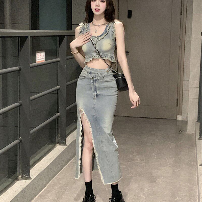 早夏季今年流g行高级感牛仔套装裙女小个子显高时尚减龄两件套洋