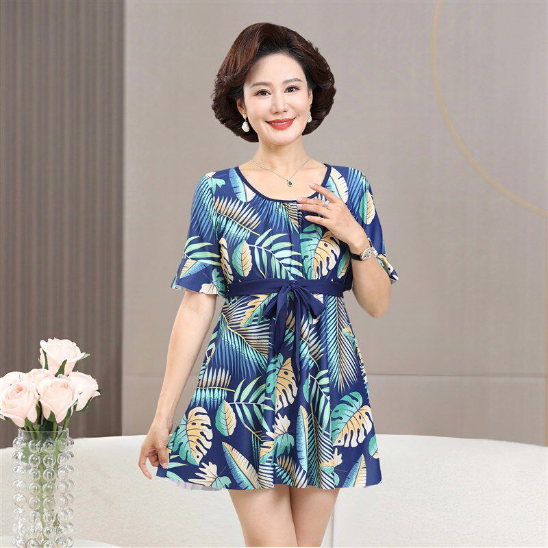 泳衣女款中老年保l守妈妈泳衣连体遮肚显瘦经典款大码泡温泉游泳