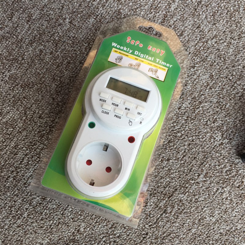 欧标定时器插座16A250V带CE认证 韩国俄罗斯欧式循环电子计时开关