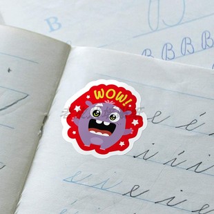 200贴 包卡通英文奖励贴纸儿童表扬贴小学生幼儿园可自粘奖励贴