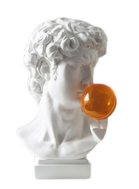 北欧轻奢橘色吹泡泡大卫人物艺术雕塑摆件样板间玄关客厅软装饰品