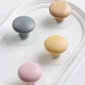 简约原木拉手免打孔粘贴实木衣柜柜门抽屉把手一门到顶彩色门把手