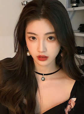 黑色颈带项链甜酷辣妹锁骨链女款复古高级感小众颈链脖子配饰项圈