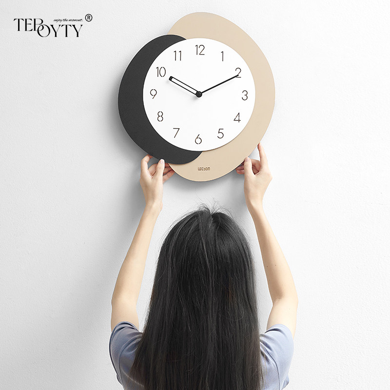 无边框创意撞色时钟家用免打孔客厅墙面装饰挂钟2023新款简约钟表,家居饰品,挂钟,淘宝优惠券,粉丝福利购,淘宝优惠卷