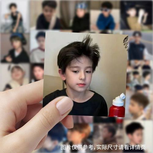 爆款小男孩头像贴纸高颜值帅气装饰手机水杯行李箱笔记本防水贴画