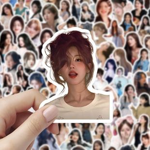 100张赵露思贴纸ins高颜值可爱可人阳光浅笑氛围感贴手机电脑桌面