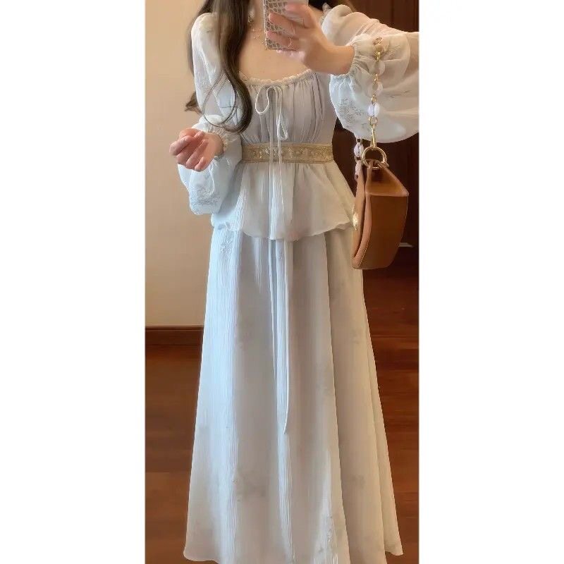 春夏一整套设计感珠片绣压皱法式宫廷复古方领连衣裙度假长裙