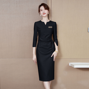 工作服连衣裙优雅设计感2024夏装新款气质淑女中长裙收腰显瘦黑色