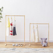 儿童实木挂架落地自由调节挂衣服架子卧室简易晾衣架幼儿园挂衣架