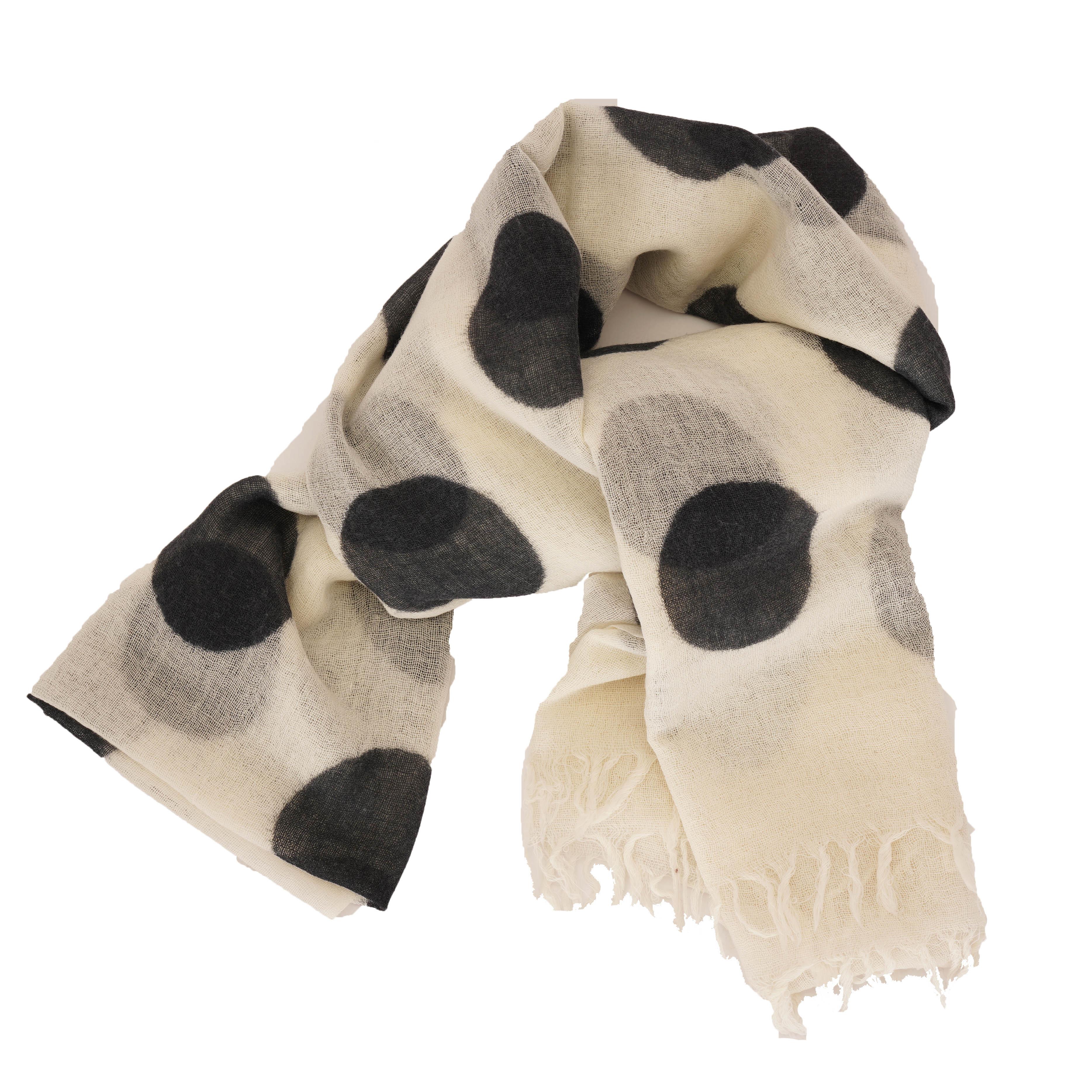 卡利亚里时尚保暖围巾