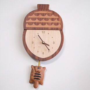 松果实木挂钟静音摆钟客厅挂墙原木风可爱墙面装饰日式创意儿童房