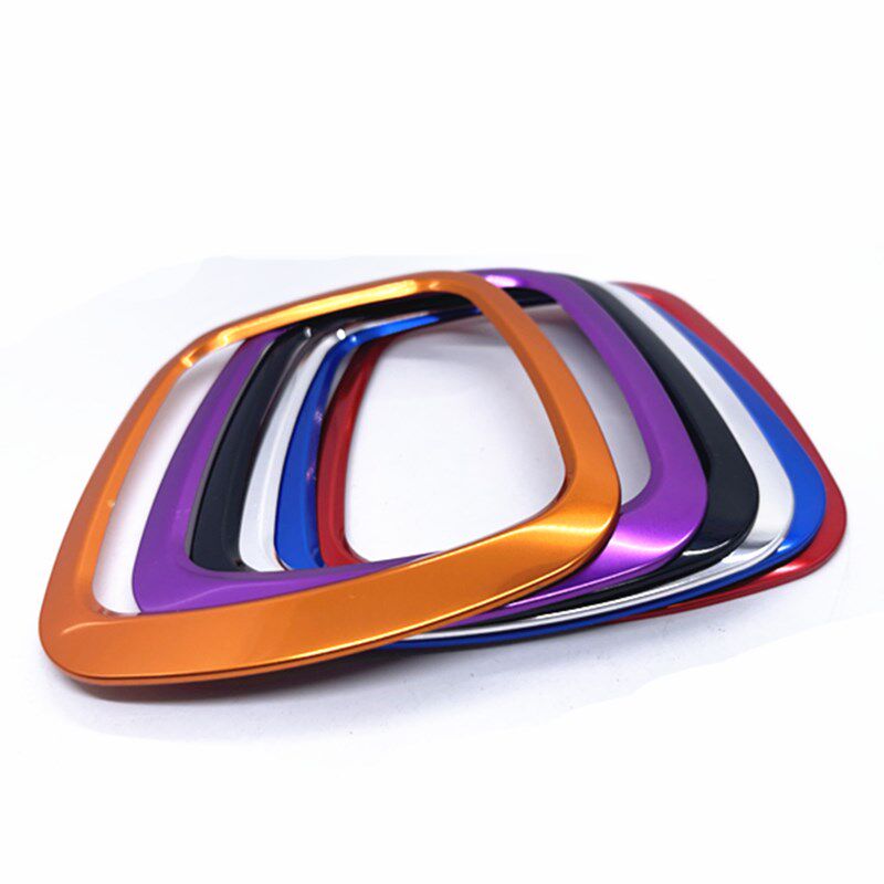 适用奥迪05-11款A6L方向盘中心标志车标装饰贴改装方形亮片保护框