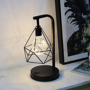 ins铁艺网红创意台灯卧室床头桌面摆件少女房间装饰品出租屋改造