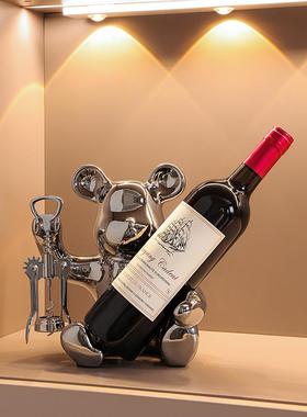 暴力熊轻奢高档红酒架酒柜装饰品摆件现代客厅电视餐边柜家居饰品