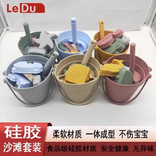 硅胶儿童沙滩宝宝海边沙滩玩沙挖沙挖土赶海水桶软胶装
