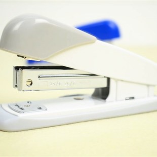 办公装订机学生用订书机包邮 加厚标准型多功能带起钉器12#订书器