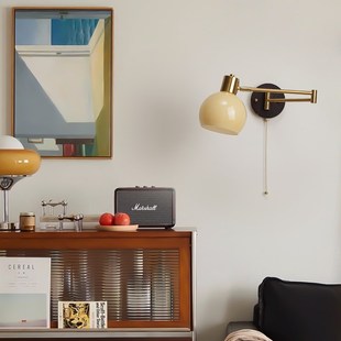 奶油风卧室床头摇臂可位移壁灯侘寂中古vintage新款 折叠阅读灯具