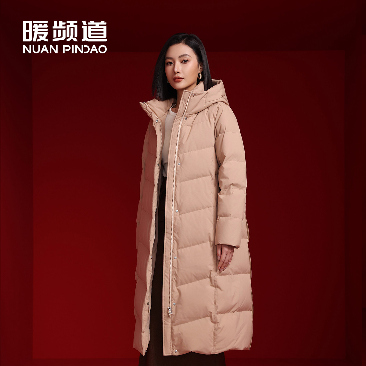 暖频道女士时尚宽松保暖休闲百搭冬季加厚长款羽绒服长袖鸭绒拉链