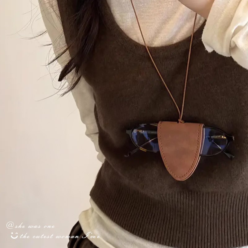 挂脖磁吸多功能毛衣链皮革墨镜夹项链女眼镜收纳挂绳脖子挂链配饰