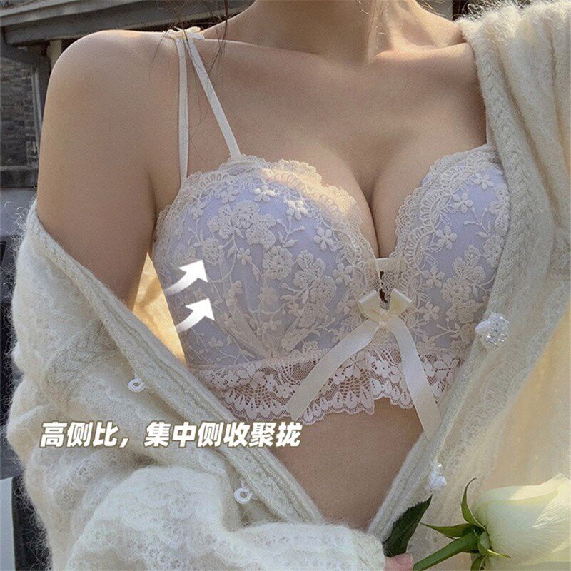 小碎花小胸聚拢内衣加厚显大纯欲蕾丝少女胸罩6cm无钢圈文胸套装