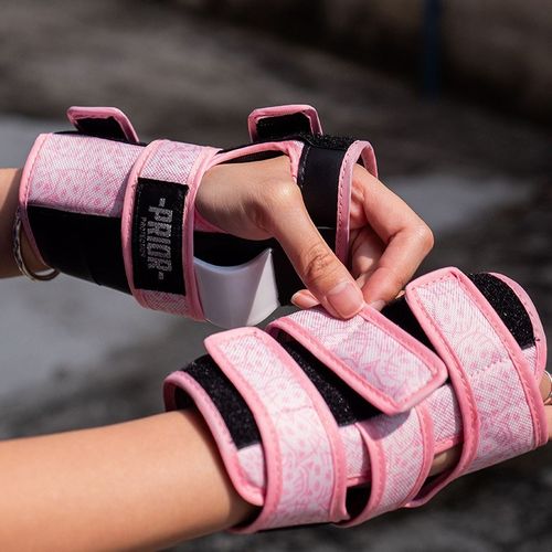 PRIOR成人青少年儿童专业陆冲滑板轮滑护具6件套装护手护肘膝头盔