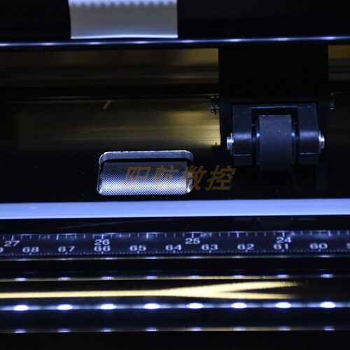 亿图电脑自动巡边刻字机不干胶模切机1.2米割字介字机刻绘机