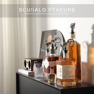 道具洋酒红酒装饰k酒样板房间餐厅酒柜酒瓶摆件酒吧KTV陈设展示品