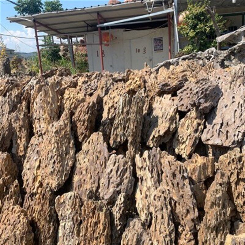 厂松皮石大块鱼缸造景青龙石鱼池多孔假山景观石大小搭配龙骨石促