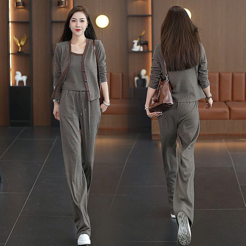 春秋时尚休闲套装女2025新款小个子韩版洋气减龄开衫阔腿裤三件套