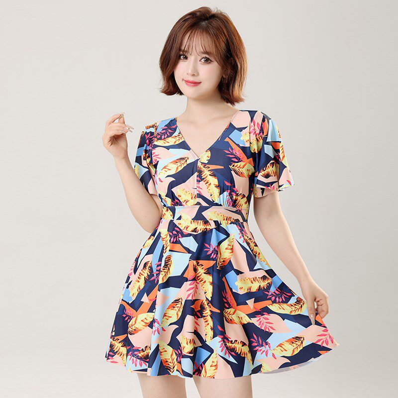 泳衣女士大码胖mm200斤连体裙式宽松显瘦加肥加大泡温泉游泳装300