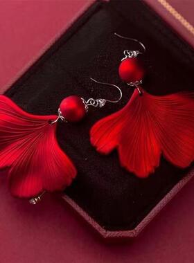 新年红色银杏叶耳环女复古气质高级轻奢耳饰本命年喜庆潮女