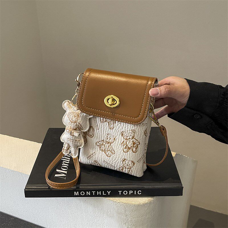 精致小包包女式2025新款夏天小众洋气H单肩斜挎小包可爱百搭手机