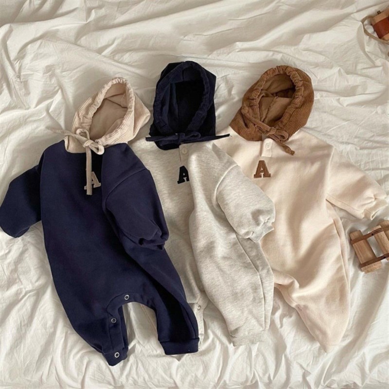 婴儿连体衣连帽秋装韩版A字绣z花爬服男女宝宝ins哈衣秋季包屁衣